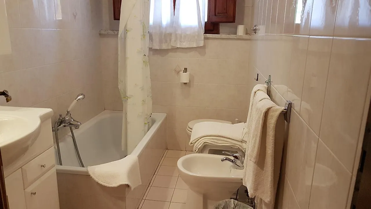 Amelia Hotel Momigno